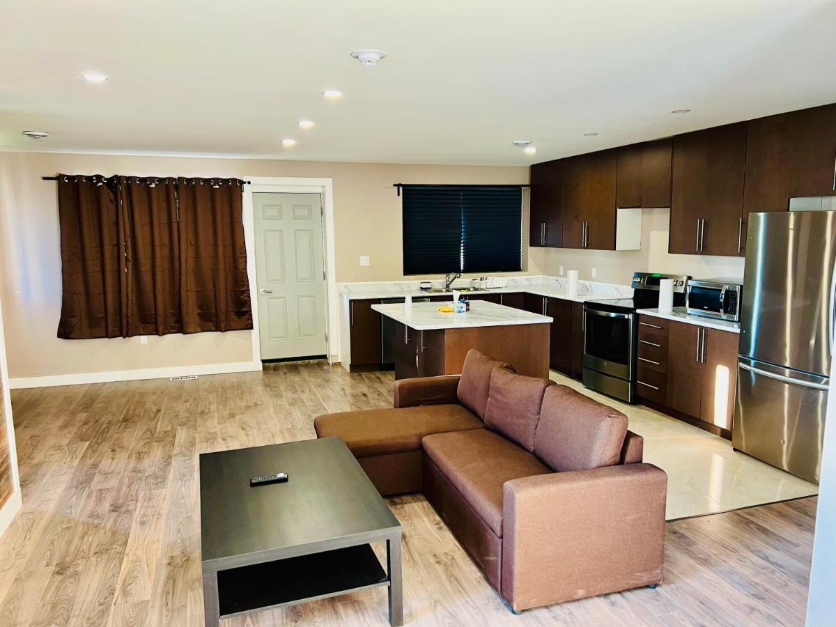 Super 8 By Wyndham On